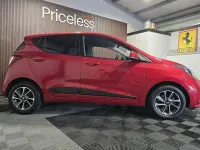 Begagnad Hyundai i10 Premium 88 HK (64 kW) 2020 Halvkombi
