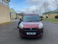 Begagnad Fiat Doblò 105 HK (77 kW) 2014 Röd Minibuss