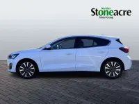 Used Ford Focus Titanium 155 HP (114 kW) 2022 White Hatchback