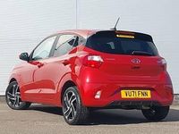 Used Hyundai i10 Premium 84 HP (61 kW) 2022 Red Hatchback
