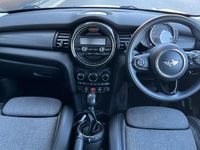 Used Mini Cooper Hatch 134 HP (98 kW) 2017 Silver Hatchback