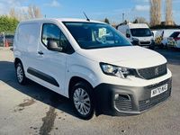 Used Peugeot Partner 131 HP (96 kW) 2021 White MPV