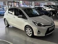 Used Toyota Yaris Hybrid Plus 101 HP (74 kW) 2014 White Hatchback