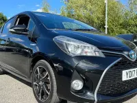 Used Toyota Yaris Design 101 HP (74 kW) 2016 Black Hatchback