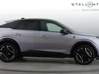 Second-hand Peugeot e-3008 GT 152 kW (207 CP) 2025 Gri SUV