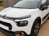 Used Citroën C3 PureTech 83 HP (61 kW) 2022 White Hatchback