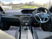 Usado Mercedes C180 2012 Preto Carrinha