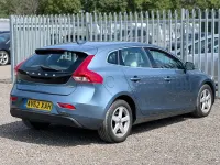 Usado Volvo V40 SE 2013 Azul Utilitario