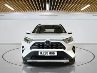 Used Toyota RAV4 218 HP (160 kW) 2020 White SUV