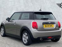 Used Mini Cooper Classic 134 HP (98 kW) 2019 Silver Hatchback