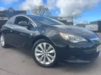 Second-hand Vauxhall Astra GTC SRi 2014 Negru Hatchback