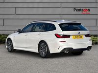 Used BMW 330e M Sport 288 HP (211 kW) 2021 White Estate