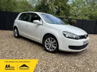 Begagnad VW Golf VI SE 105 HK (77 kW) 2010 Vit Halvkombi