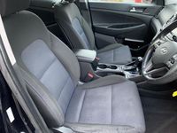 Used Hyundai Tucson SE 141 HP (103 kW) 2017 Black SUV
