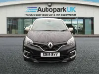 Used Renault Captur Iconic 2019 Black and cream SUV