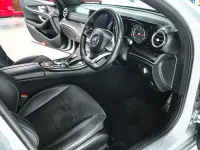 Gebraucht Mercedes E220 AMG Line Premium 194 PS (142 kW) 2018 Silber Limousine