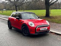 Used Mini Cooper Classic 136 HP (100 kW) 2021 Red Hatchback