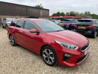 Used Kia Ceed Sportswagon 114 HP (83 kW) 2019 Red Estate