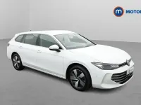 Used VW Passat Life 204 HP (150 kW) 2025 White Estate