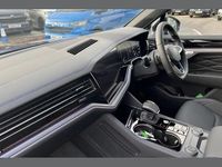 Used VW Touareg R 462 HP (339 kW) 2025 Lapiz blue SUV