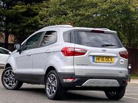 Usado Ford Ecosport Titanium 125 HP (91 kW) 2016 Prateado SUV
