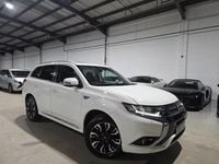 Used Mitsubishi Outlander P-HEV 2017 White Estate