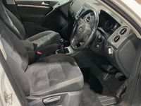 Used VW Tiguan Match 150 HP (110 kW) 2015 White SUV