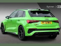 Usado Audi RS3 Sport 400 CV (294 kW) 2022 Verde Berlina