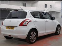 Used Suzuki Swift SZ4 94 HP (69 kW) 2013 White Hatchback