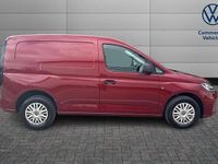 Usado VW Caddy 101 HP (74 kW) 2024 Vermelho Monovolume