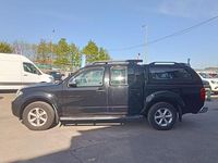 Used Nissan Navara Tekna 190 HP (139 kW) 2011 Black Pickup