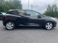 Used Renault Clio Dynamique 75 HP (55 kW) 2016 Black Hatchback