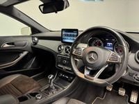 Used Mercedes GLA200 AMG line 136 HP (100 kW) 2017 White SUV