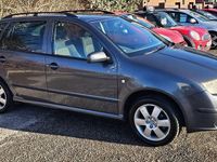 Used Skoda Fabia 80 HP (58 kW) 2007 Grey Estate