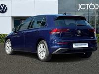 Begagnad VW Golf VIII 110 HK (80 kW) 2022