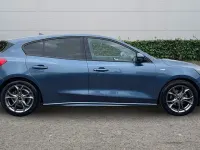 Used Ford Focus ST-Line 125 HP (91 kW) 2020 Hatchback