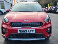 Gebraucht Kia Niro 141 PS (103 kW) 2020 Rot SUV