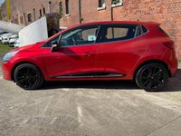 Used Renault Clio IV Dynamique 90 HP (66 kW) 2015 Red Hatchback