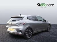 Used Renault Clio V Techno 140 HP (102 kW) 2024 Grey Hatchback