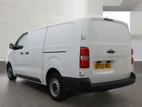Używany Vauxhall Vivaro 100 KM (73 kW) 2022 Biały Minivan