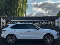 Used Porsche Cayenne Platinum Edition 2022 White SUV