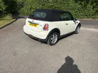 Begagnad Mini ONE 2010 Vit Halvkombi