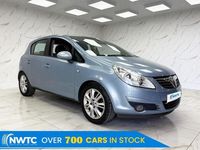 Used Vauxhall Corsa Design Edition 89 HP (65 kW) 2009 Blue Hatchback