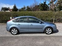 Used Ford Focus Zetec 2006 Blue Hatchback