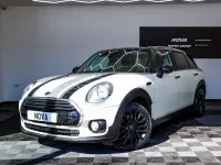 Usado Mini Cooper Clubman 150 CV (110 kW) 2018 Blanco Familiar