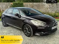 Used Citroën DS5 160 HP (117 kW) 2014 Purple Hatchback