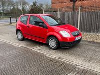 Used Citroën C2 60 HP (44 kW) 2004 Red Hatchback