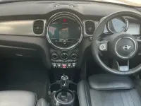 Begagnad Mini Cooper S Exclusive 176 HK (129 kW) 2022 Blå Halvkombi