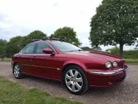 Used Jaguar X-type SE 196 HP (144 kW) 2005 Red Sedan