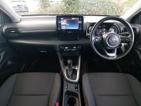 Used Toyota Yaris Hybrid Design 116 HP (85 kW) 2022 Red Hatchback